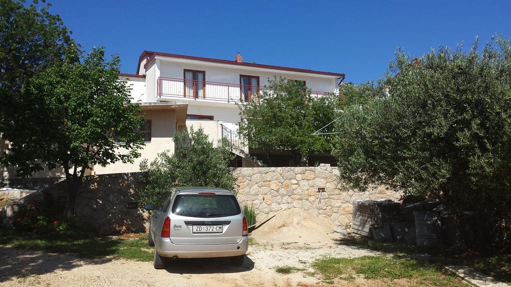 Apartmani Simic Starigrad Paklenica Exterior photo